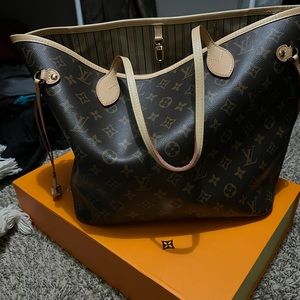 Louis Vuitton Neverfull